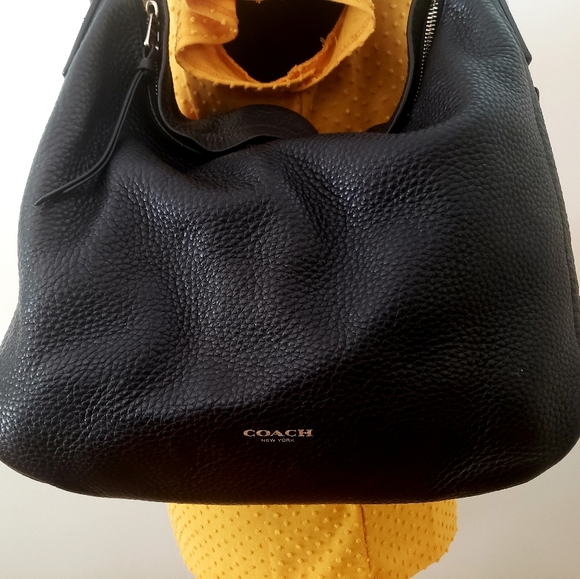 Coach Shoulder Hobo Bag👜 - Picture 3 of 7